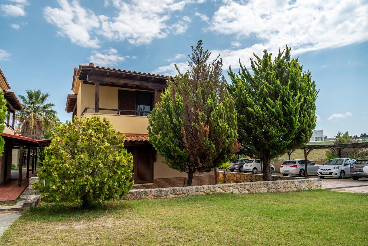 Blue Thea Luxury Villa In Afitos Afytos Exterior foto